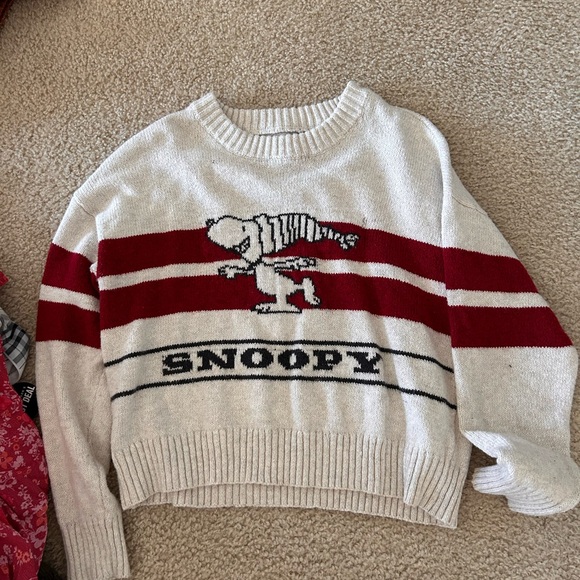 American Eagle Outfitters Sweaters - Ladies American Eagle sweater